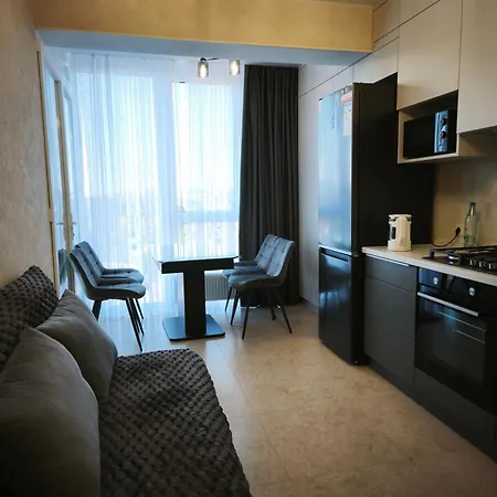 Apartment видовая на львовской ,7 минут до моря!